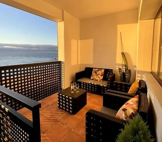 Moderno Apartamento Frente Al Mar